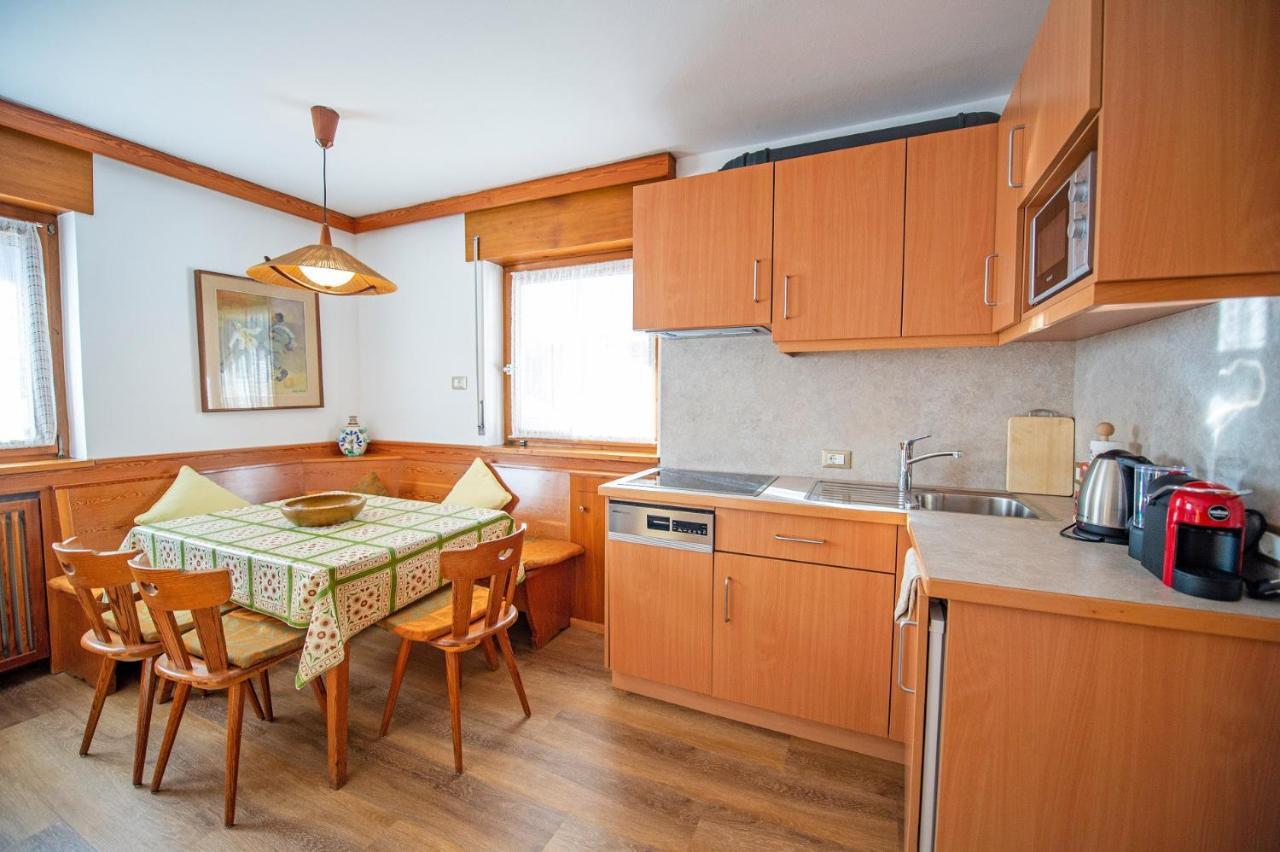 Apartments Cesa Bruma Urtijëi Buitenkant foto